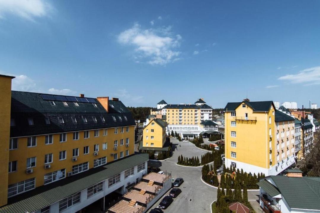 Congress Hotel Verhovina Petropavlovskaya Borshchagovka Exteriör bild
