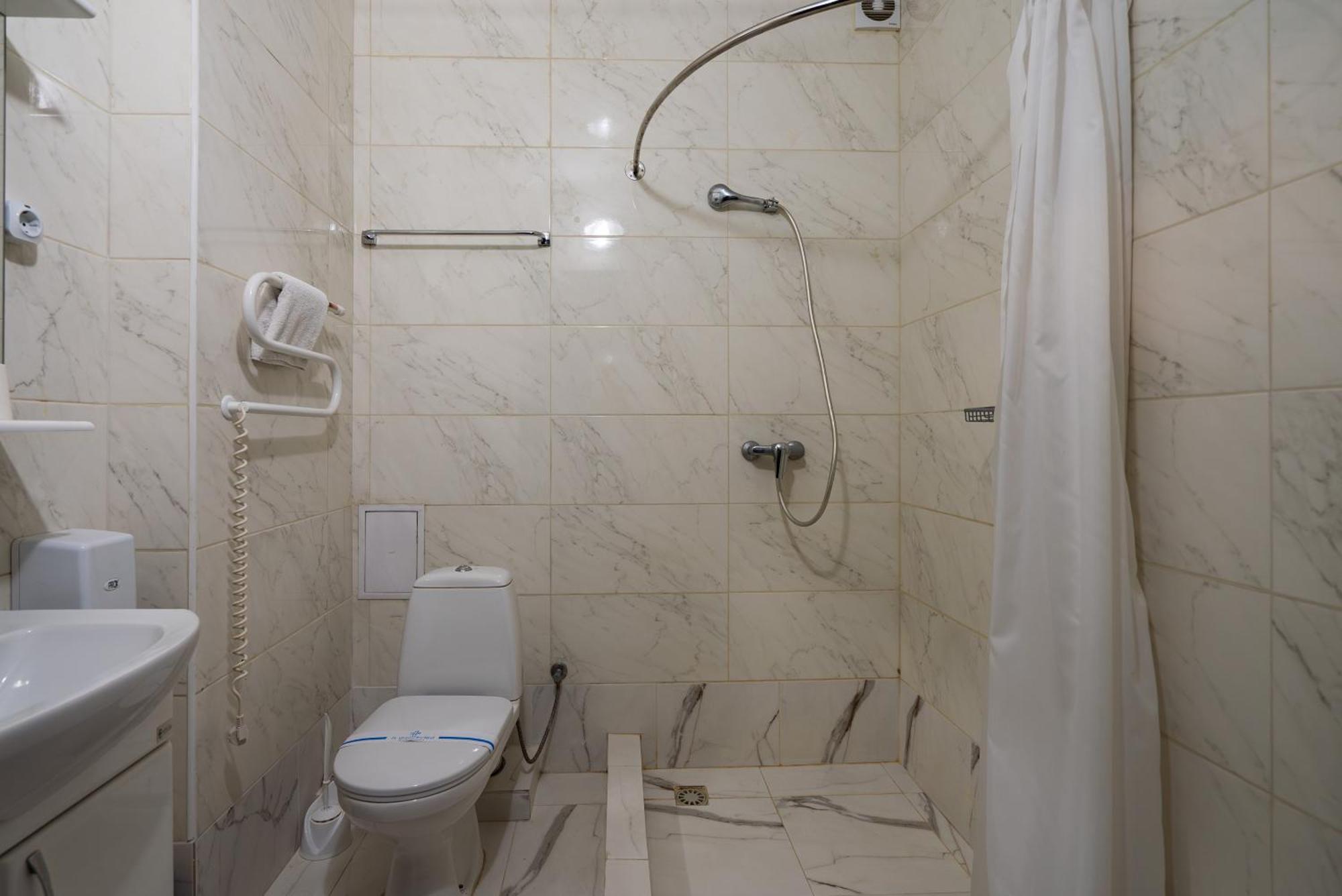 Congress Hotel Verhovina Petropavlovskaya Borshchagovka Exteriör bild