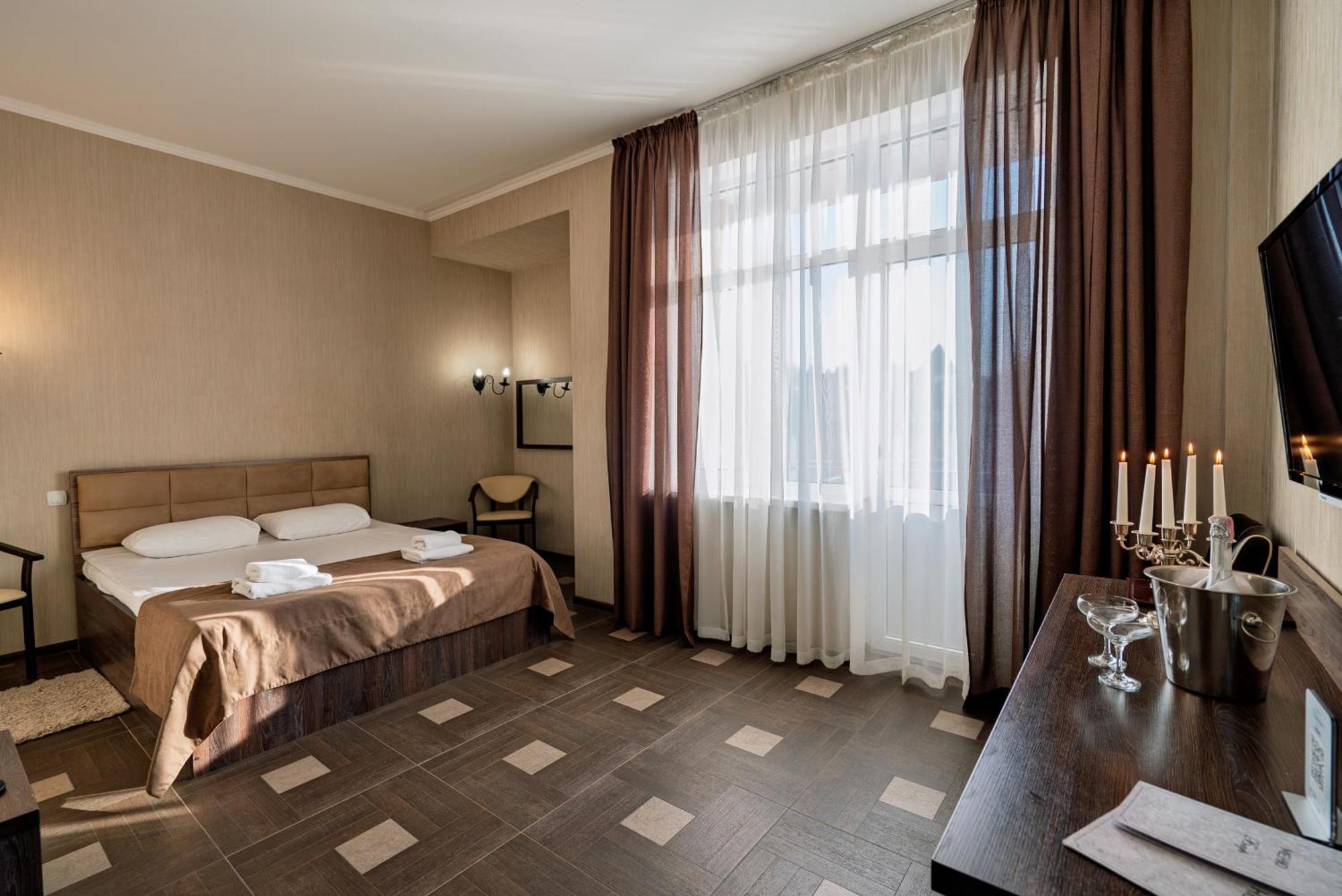 Congress Hotel Verhovina Petropavlovskaya Borshchagovka Exteriör bild