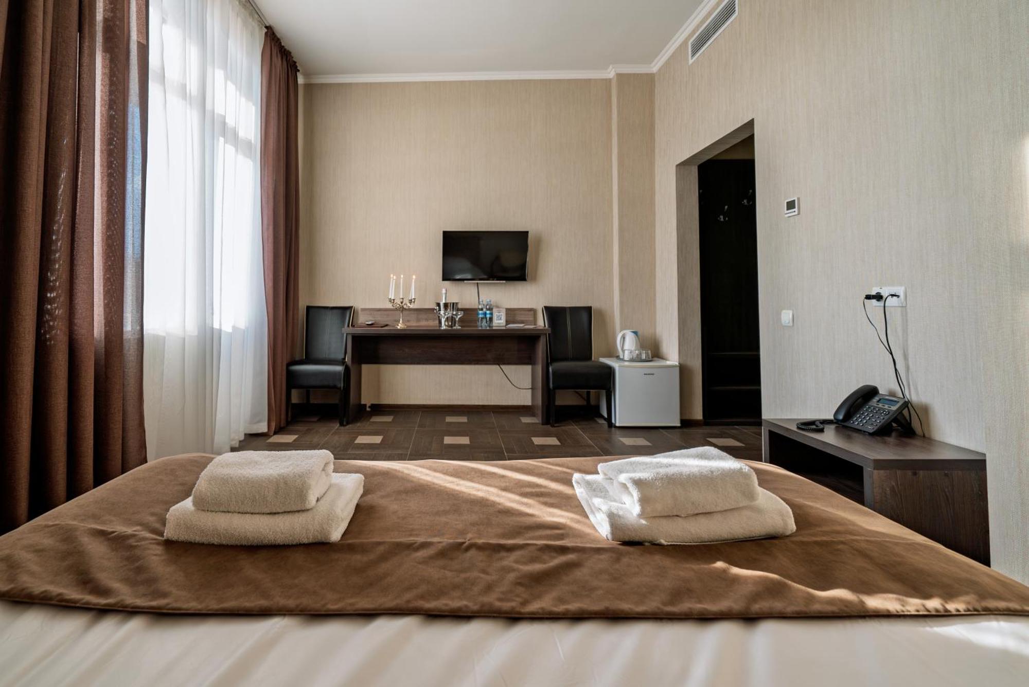Congress Hotel Verhovina Petropavlovskaya Borshchagovka Exteriör bild