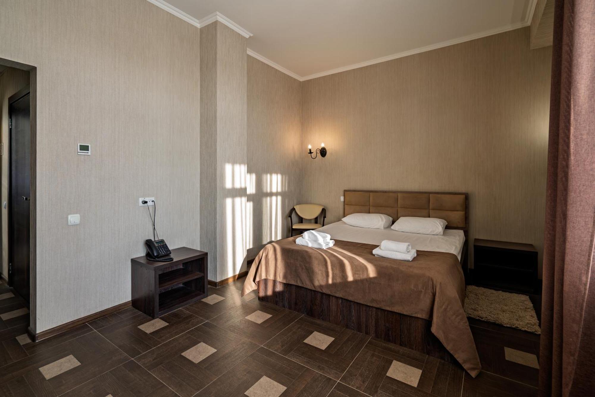 Congress Hotel Verhovina Petropavlovskaya Borshchagovka Exteriör bild